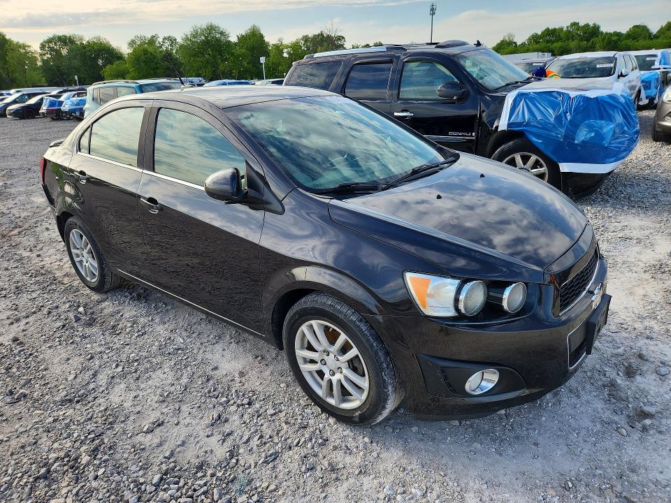47415446 :رقم المزاد ، 1G1JC5SH4E4103099 vin ، 2014 Chevrolet Sonic مزاد بيع