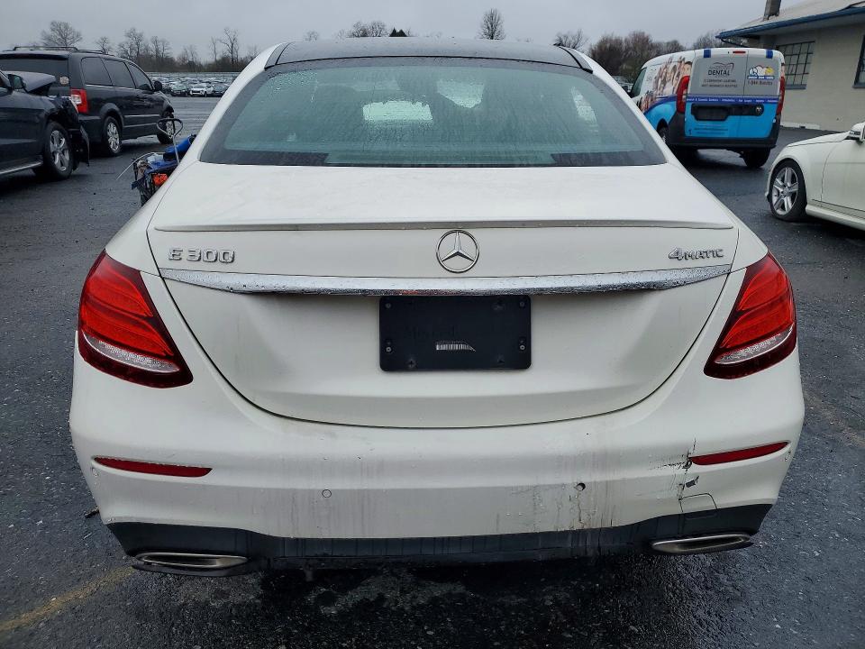 Продаж на аукціоні авто 2018 Mercedes-benz E, vin: WDDZF4KB0JA429720, номер лоту: 48390676