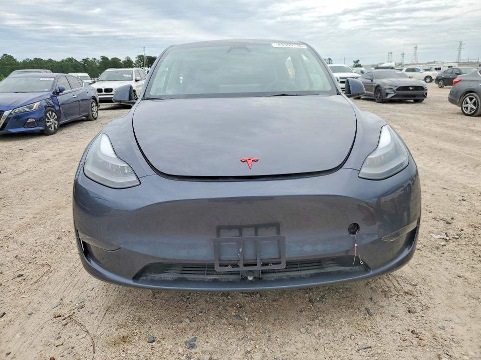 49300746 :رقم المزاد ، 7SAYGDED7PF939923 vin ، 2023 Tesla Model Y مزاد بيع