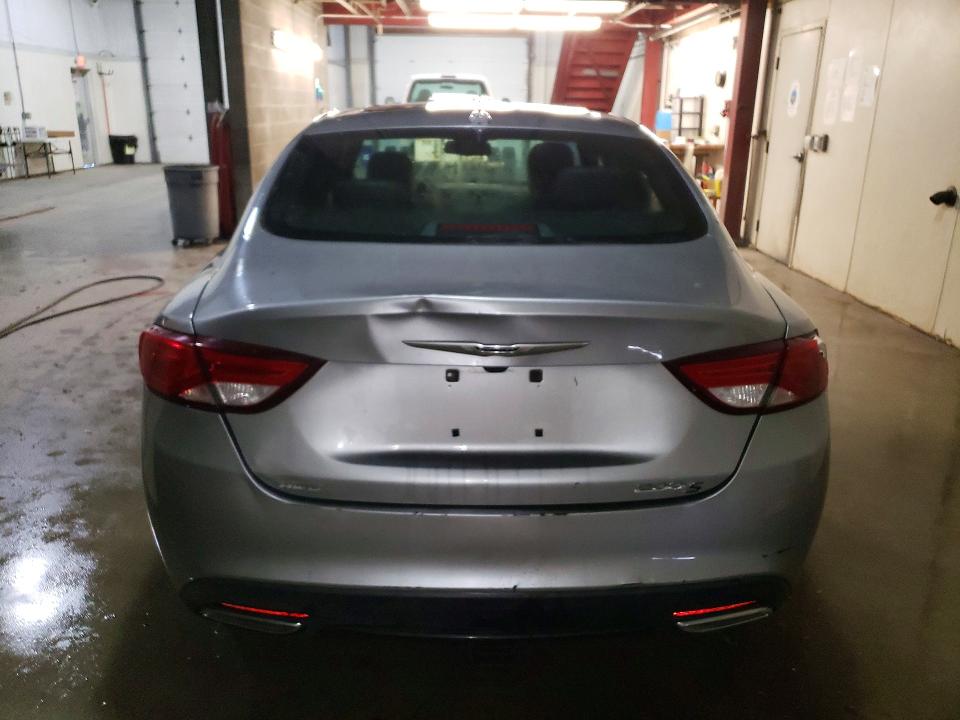 51651106 :رقم المزاد ، 1C3CCCDG7FN530656 vin ، 2015 Chrysler 200 مزاد بيع