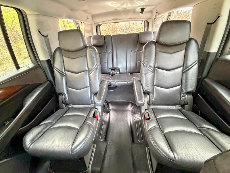2019 Cadillac Escalade მანქანა იყიდება აუქციონზე, vin: 1GYS4GKJ3KR281635, აუქციონის ნომერი: 51573146