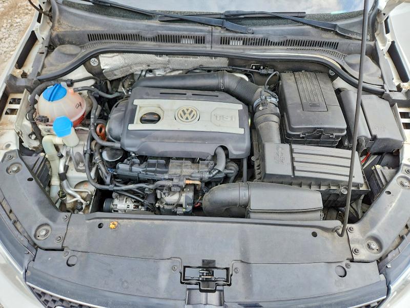 49138876 :رقم المزاد ، 3VW467AJ0DM255540 vin ، 2013 Volkswagen Jetta مزاد بيع