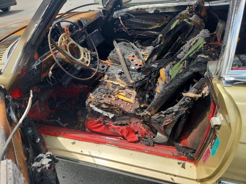 51105006 :رقم المزاد ، 10704412041837 vin ، 1977 Mercedes-benz 450 Sl مزاد بيع