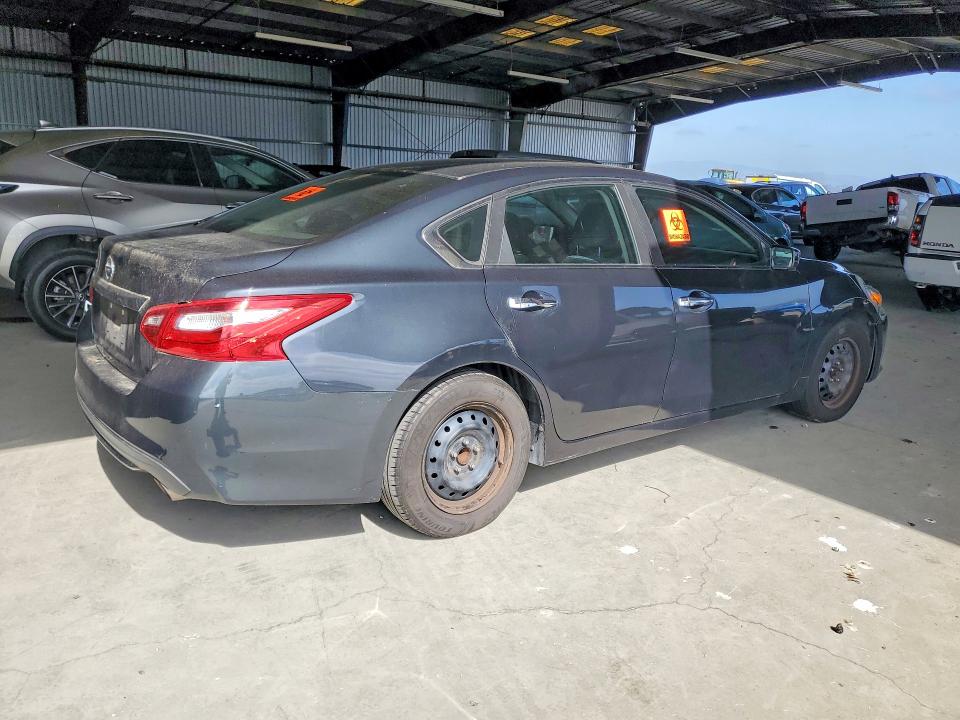 50133686 :رقم المزاد ، 1N4AL3AP8GC221837 vin ، 2016 Nissan Altima مزاد بيع
