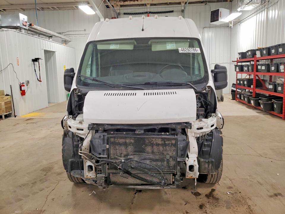 48292786 :رقم المزاد ، 3C6TRVDG0HE505117 vin ، 2017 Ram Promaster 2500 مزاد بيع