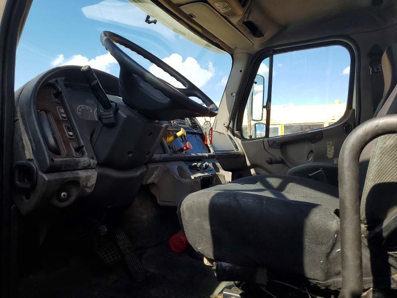2009 Freigliner M2 მანქანა იყიდება აუქციონზე, vin: 1FUBCXBS39HAC5844, აუქციონის ნომერი: 49095106