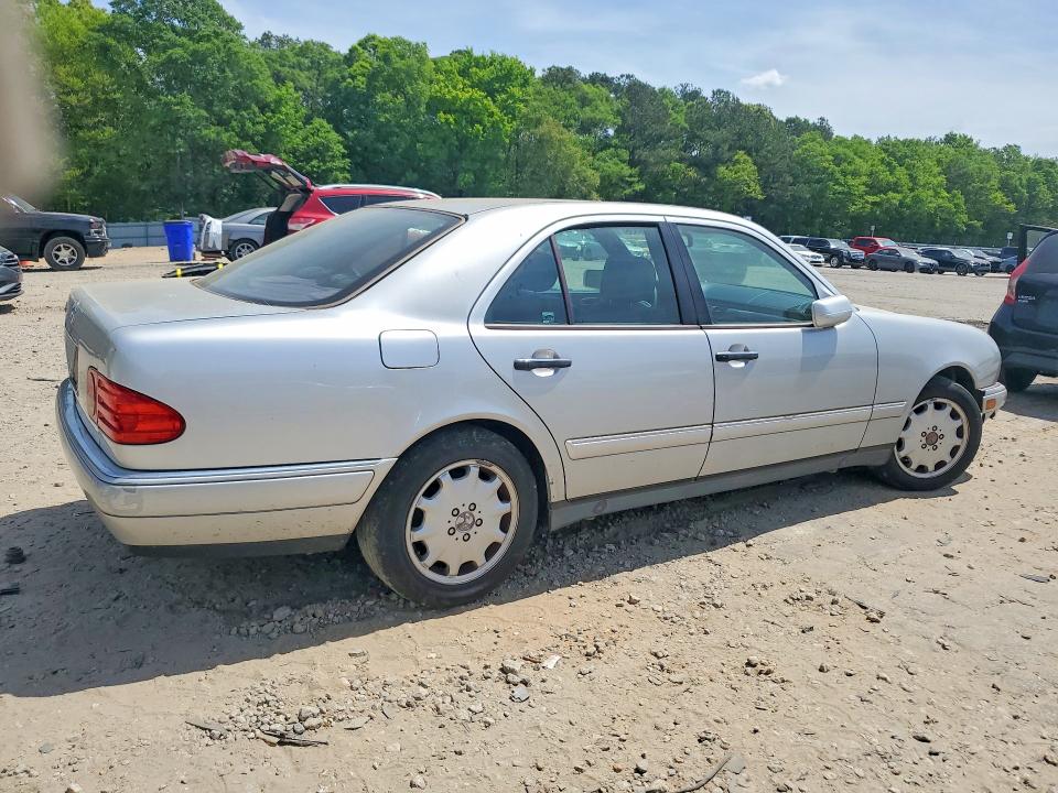 Продажа на аукционе авто 1998 Mercedes-benz E, vin: WDBJF65F1WA598362, номер лота: 47359936