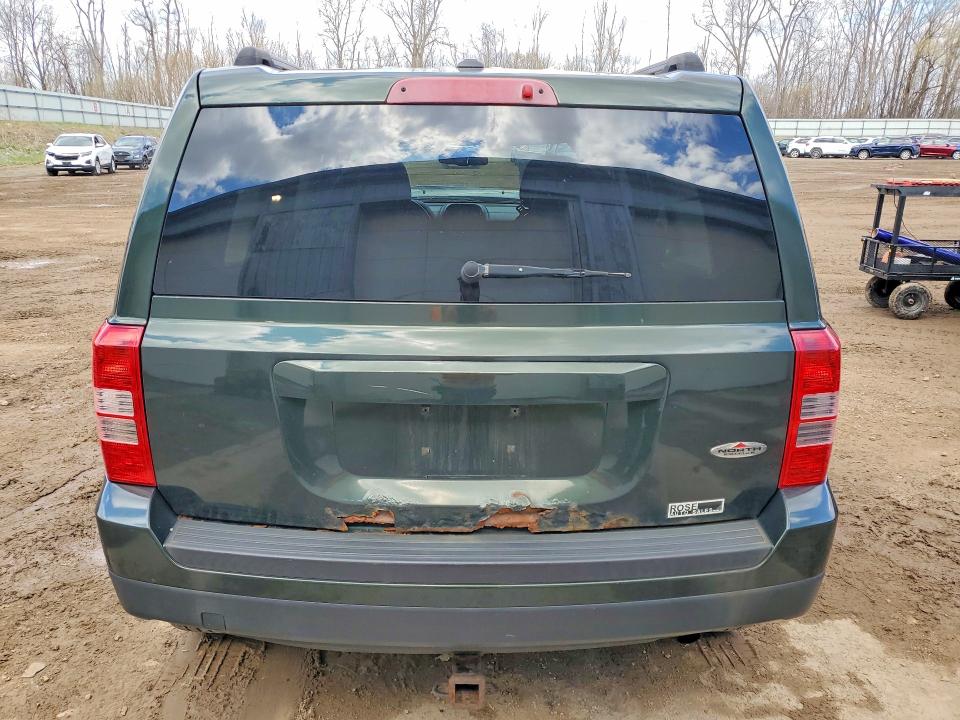 2011 Jeep Patriot მანქანა იყიდება აუქციონზე, vin: 1J4NT2GB2BD115561, აუქციონის ნომერი: 49736046
