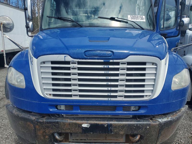 50059156 :رقم المزاد ، 1FVHCYBSXBDAZ4611 vin ، 2011 Freightliner M2 مزاد بيع