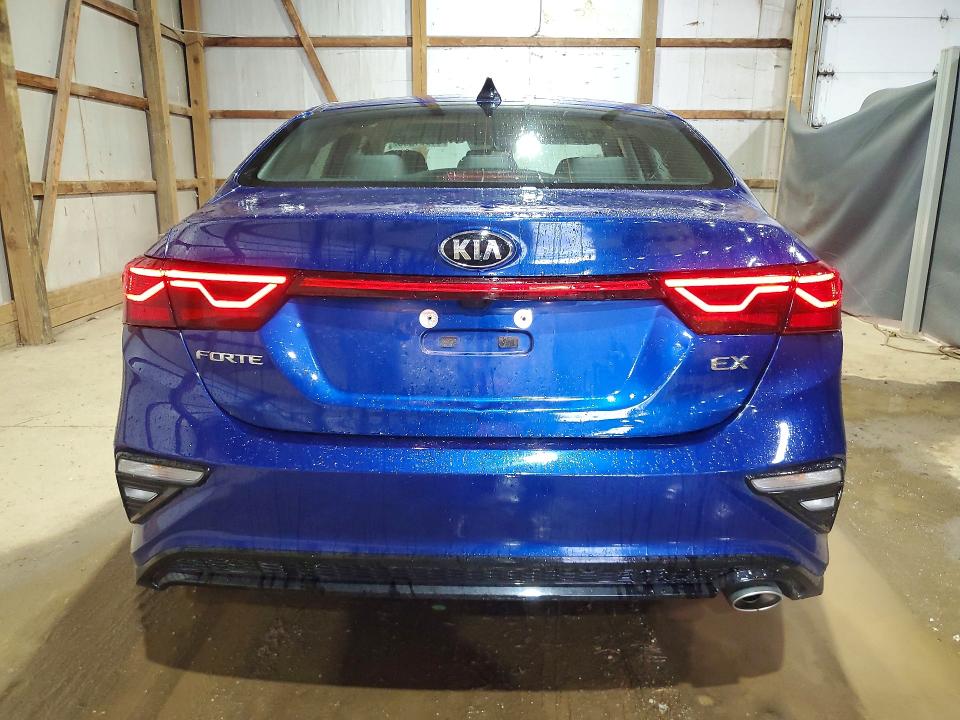 Продажа на аукционе авто 2021 Kia Forte, vin: 3KPF54AD5ME337359, номер лота: 51571636