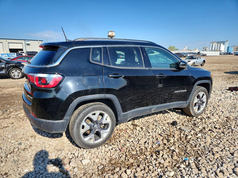 51211226 :رقم المزاد ، 3C4NJDCB5LT196614 vin ، 2020 Jeep Compass مزاد بيع