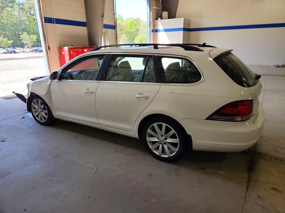 50067866 :رقم المزاد ، 3VWPP7AJ7EM605242 vin ، 2014 Volkswagen Jetta مزاد بيع