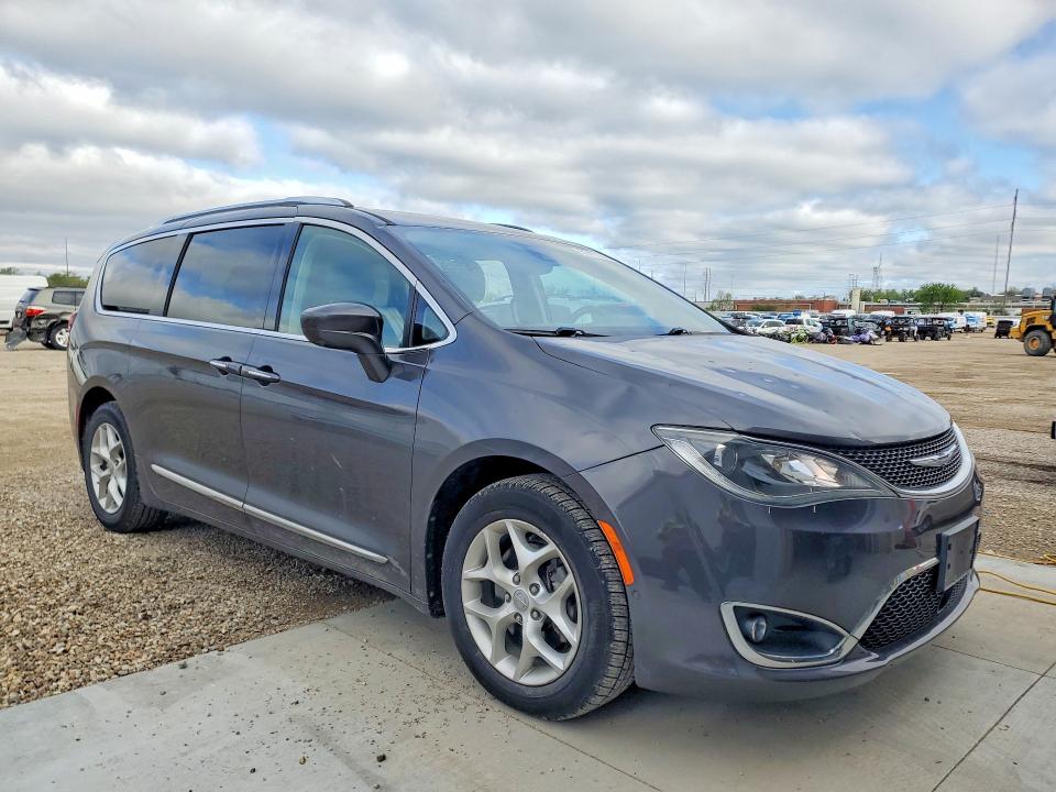 2017 Chrysler Pacifica მანქანა იყიდება აუქციონზე, vin: 2C4RC1EGXHR538619, აუქციონის ნომერი: 51411166