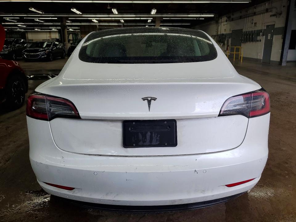 Продажа на аукционе авто 2022 Tesla Model 3, vin: 5YJ3E1EA6NF371551, номер лота: 49803156
