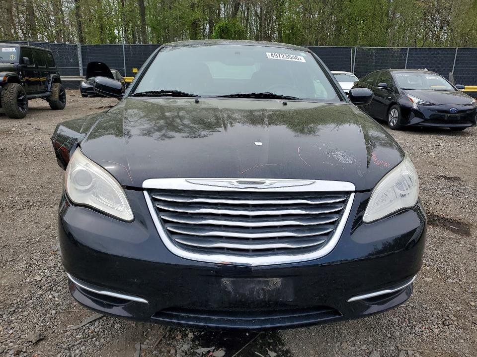 2014 Chrysler 200 მანქანა იყიდება აუქციონზე, vin: 1C3CCBAB4EN146688, აუქციონის ნომერი: 49723546
