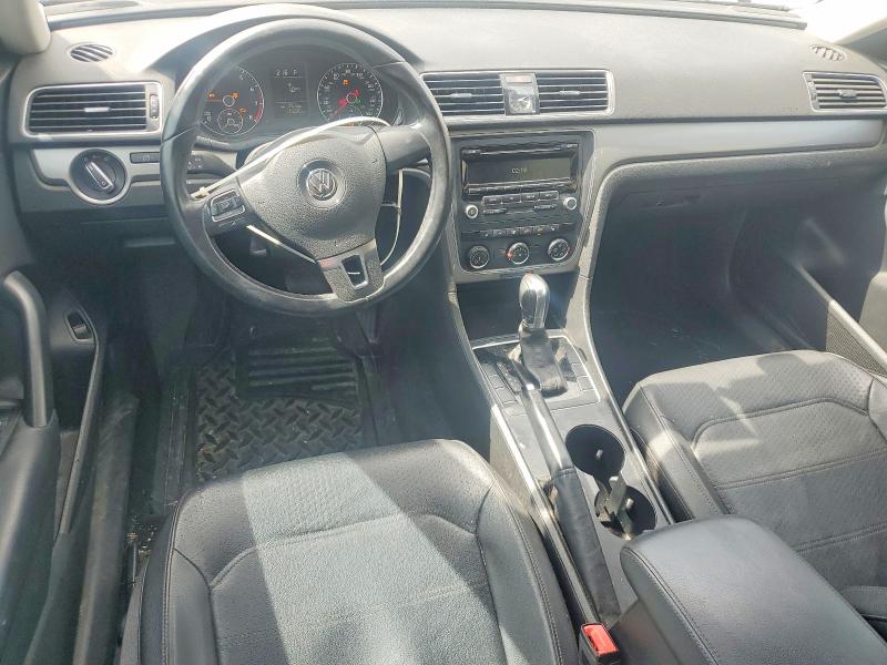 50281546 :رقم المزاد ، 1VWAT7A32FC029789 vin ، 2015 Volkswagen Passat مزاد بيع