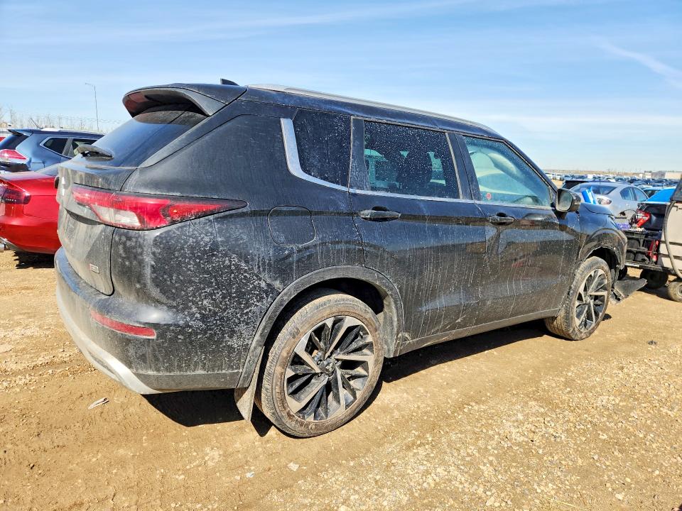 2023 Mitsubishi Outlander მანქანა იყიდება აუქციონზე, vin: JA4J4UA81PZ615273, აუქციონის ნომერი: 47965216