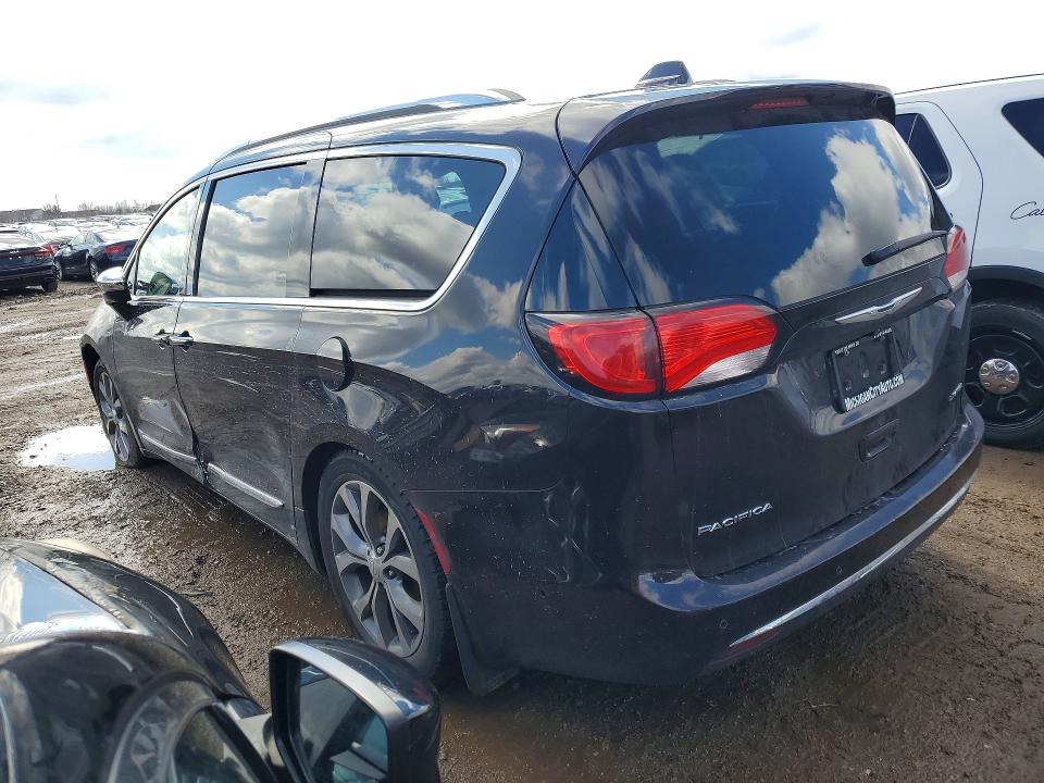 48231526 :رقم المزاد ، 2C4RC1GG4HR645128 vin ، 2017 Chrysler Pacifica مزاد بيع