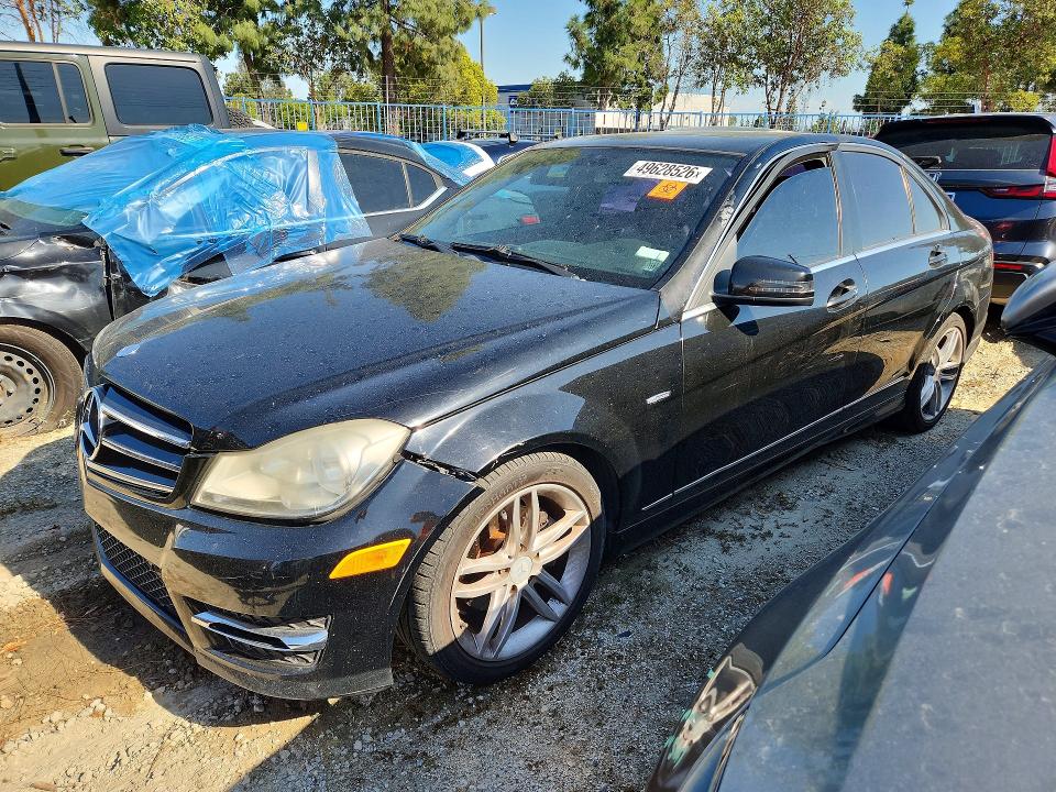 Продажа на аукционе авто 2012 Mercedes-benz C, vin: WDDGF4HB1CR231845, номер лота: 49628526