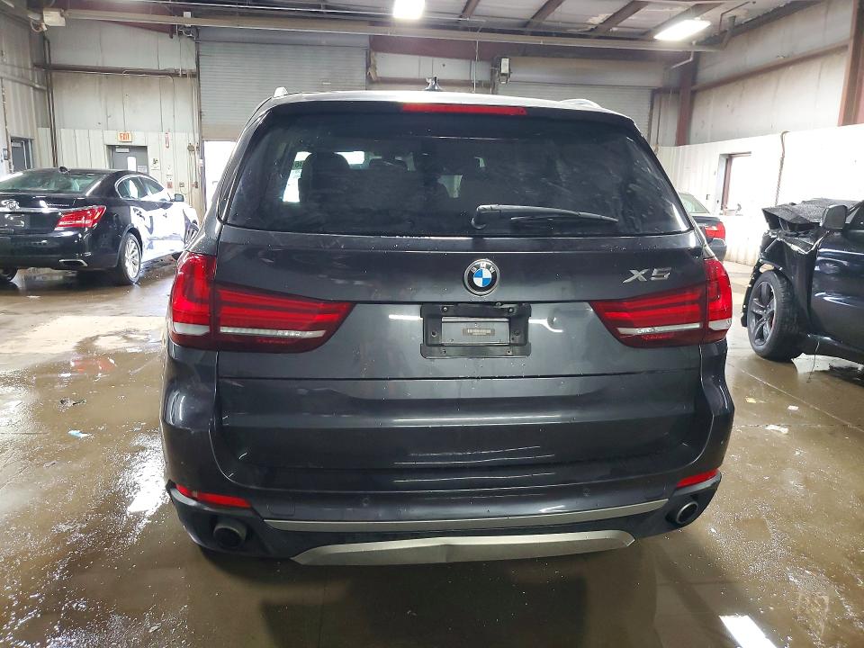 50433336 :رقم المزاد ، 5UXKR0C5XF0P11251 vin ، 2015 Bmw X5 مزاد بيع