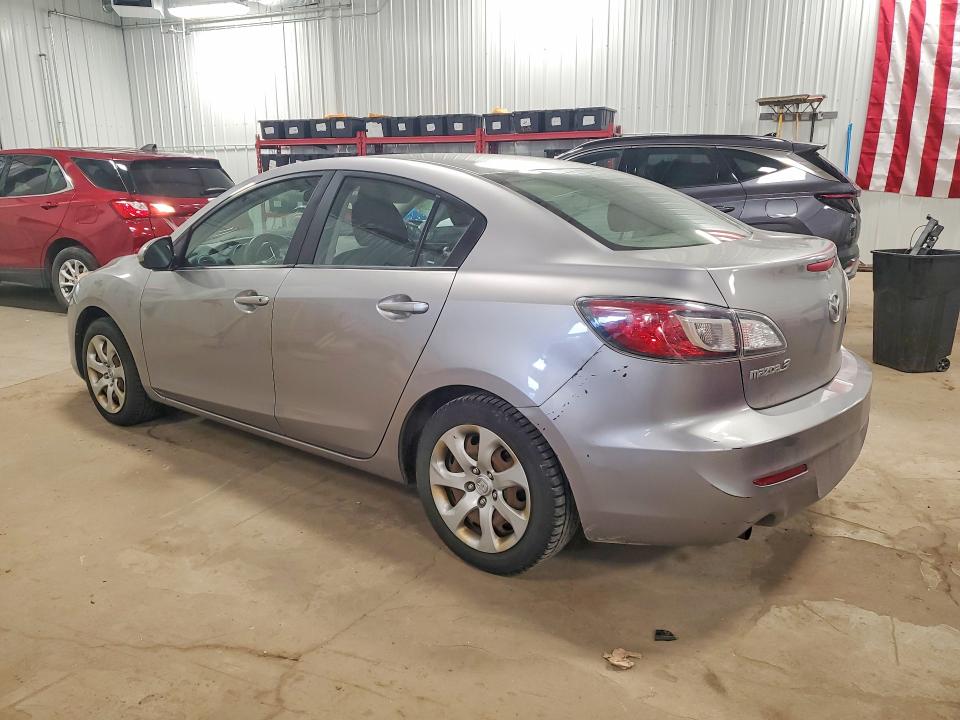 48715216 :رقم المزاد ، JM1BL1UF3C1505873 vin ، 2012 Mazda 3 مزاد بيع