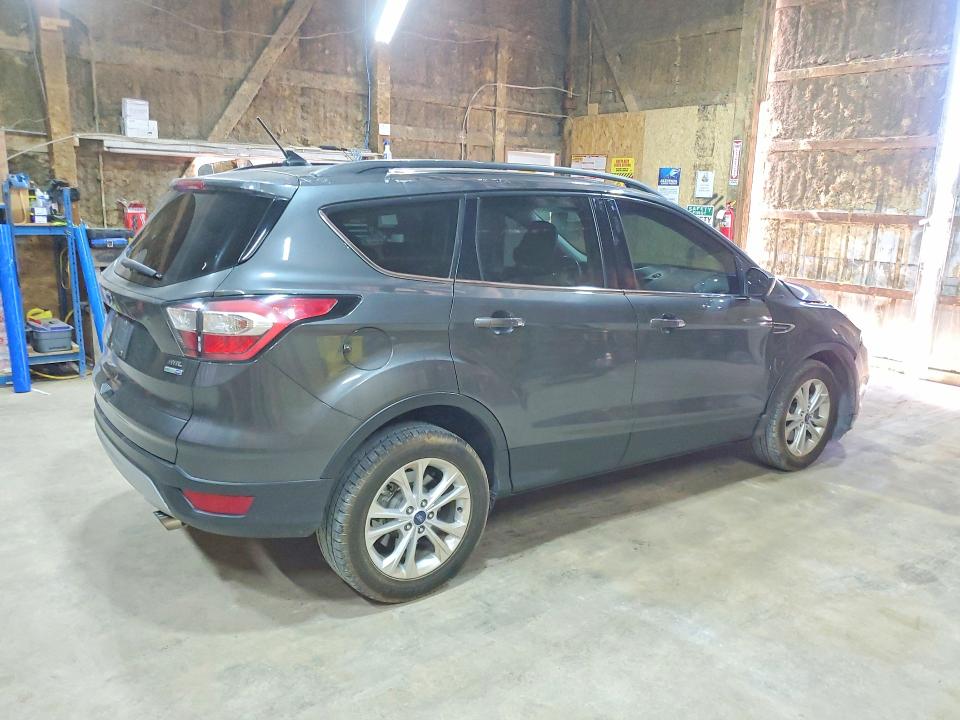 50974556 :رقم المزاد ، 1FMCU9HD5JUA55658 vin ، 2018 Ford Escape مزاد بيع