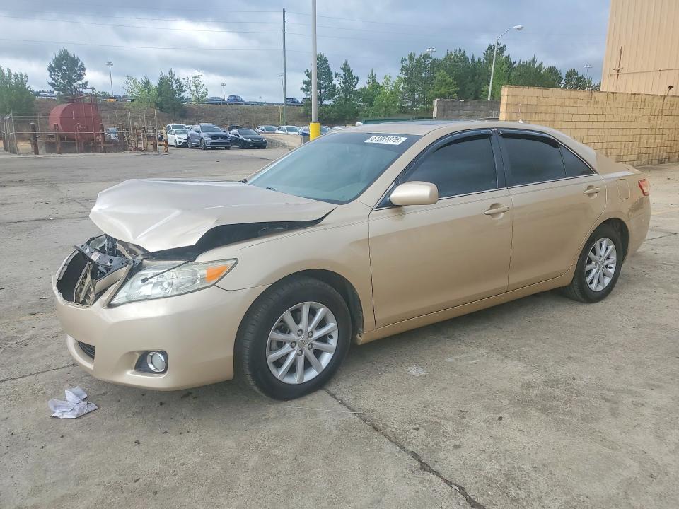 51881076 :رقم المزاد ، 4T1BF3EK4AU022169 vin ، 2010 Toyota Camry مزاد بيع