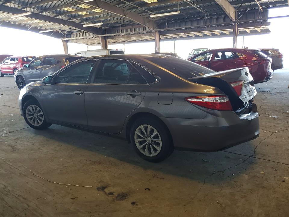 2016 Toyota Camry მანქანა იყიდება აუქციონზე, vin: 4T4BF1FKXGR563373, აუქციონის ნომერი: 51817026