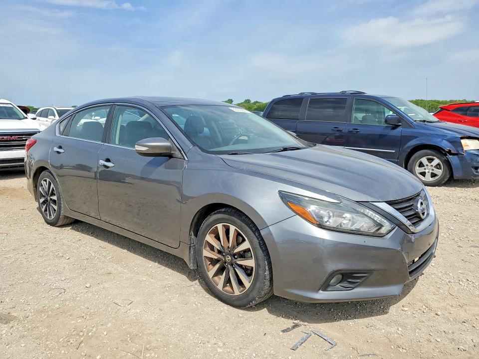 Продажа на аукционе авто 2017 Nissan Altima, vin: 1N4AL3AP6HC498049, номер лота: 51472936
