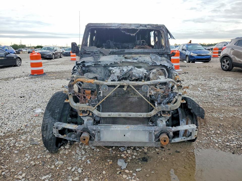 2021 Jeep Wrangler Unlimited მანქანა იყიდება აუქციონზე, vin: 1C4HJXDNXMW647782, აუქციონის ნომერი: 50470406