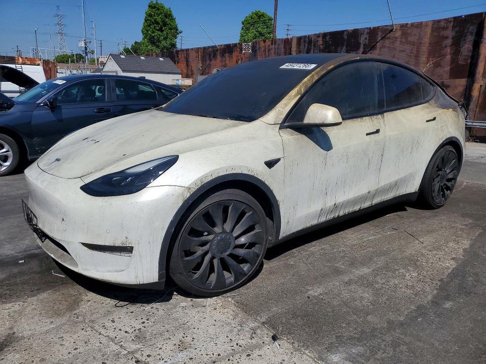 Продажа на аукционе авто 2022 Tesla Model Y, vin: 7SAYGDEFXNF531138, номер лота: 48431266