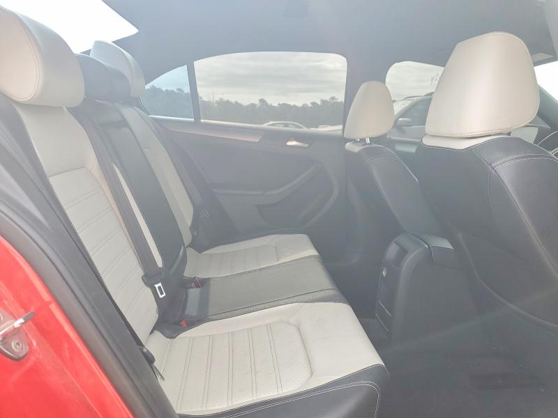 51339626 :رقم المزاد ، 3VWD17AJXGM288127 vin ، 2016 Volkswagen Jetta مزاد بيع