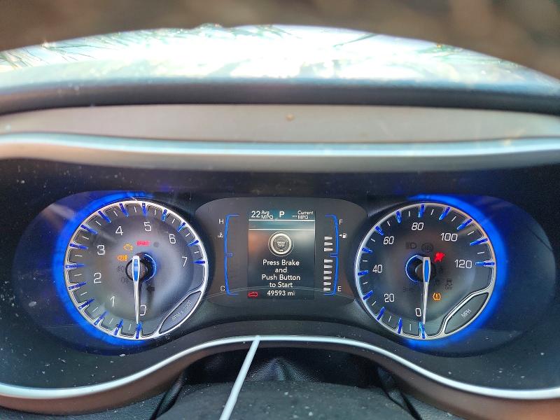 47318926 :رقم المزاد ، 2C4RC1CG4NR203791 vin ، 2022 Chrysler Voyager مزاد بيع