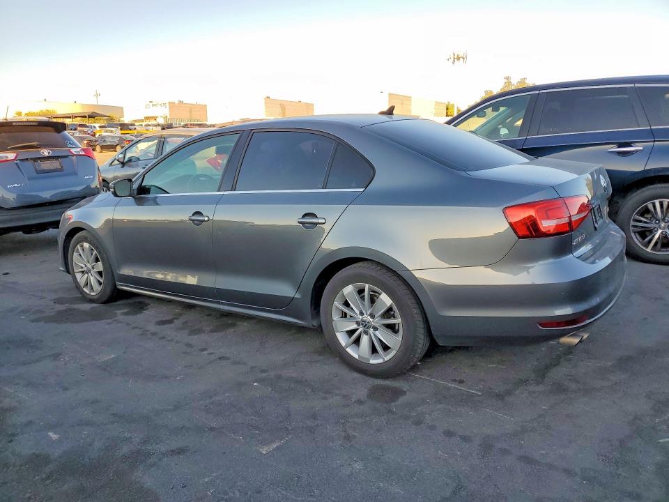 2015 Volkswagen Jetta მანქანა იყიდება აუქციონზე, vin: 3VWLA7AJ5FM239797, აუქციონის ნომერი: 50828616