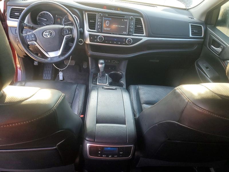 2018 Toyota Highlander მანქანა იყიდება აუქციონზე, vin: 5TDDZRFH3JS496550, აუქციონის ნომერი: 50828406