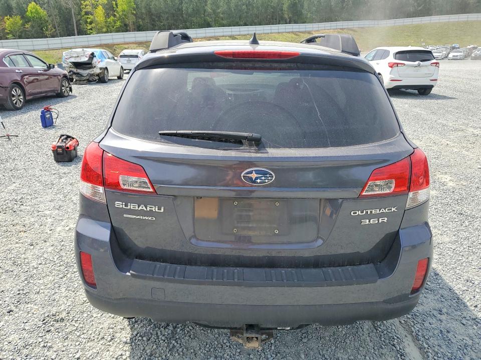 2011 Subaru Outback მანქანა იყიდება აუქციონზე, vin: 4S4BRDLCXB2424221, აუქციონის ნომერი: 49232296