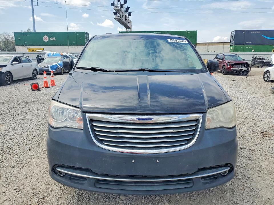 49091666 :رقم المزاد ، 2C4RC1BG9GR282332 vin ، 2016 Chrysler Town & Country مزاد بيع