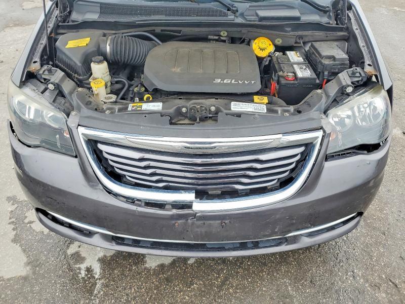Продажа на аукционе авто 2015 Chrysler Town & Country, vin: 2C4RC1HG6FR630030, номер лота: 48862526