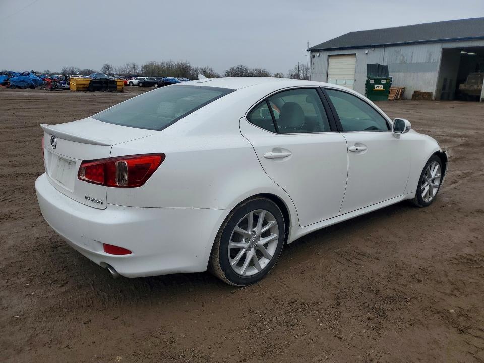 49684796 :رقم المزاد ، JTHBF5C20B5143990 vin ، 2011 Lexus Is مزاد بيع