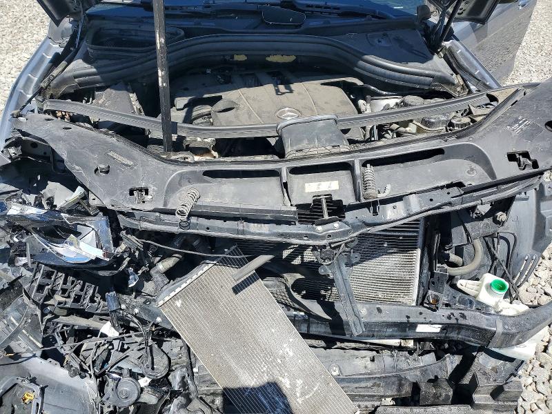 51627836 :رقم المزاد ، 4JGDF6EE2HA751979 vin ، 2017 Mercedes-benz Gls مزاد بيع