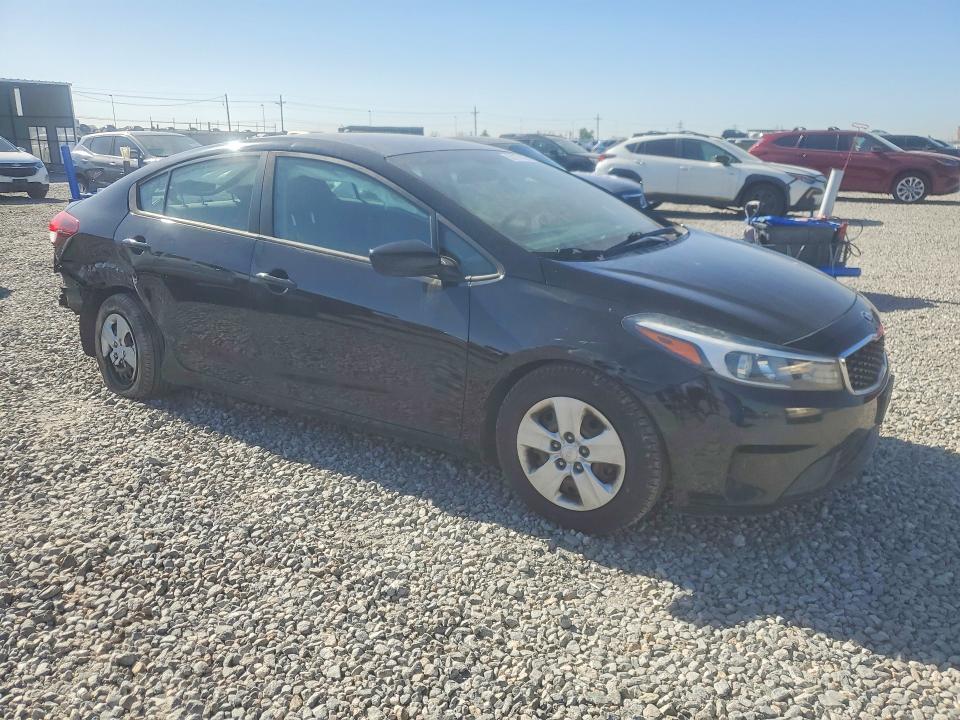 50178186 :رقم المزاد ، 3KPFK4A73JE276883 vin ، 2018 Kia Forte مزاد بيع