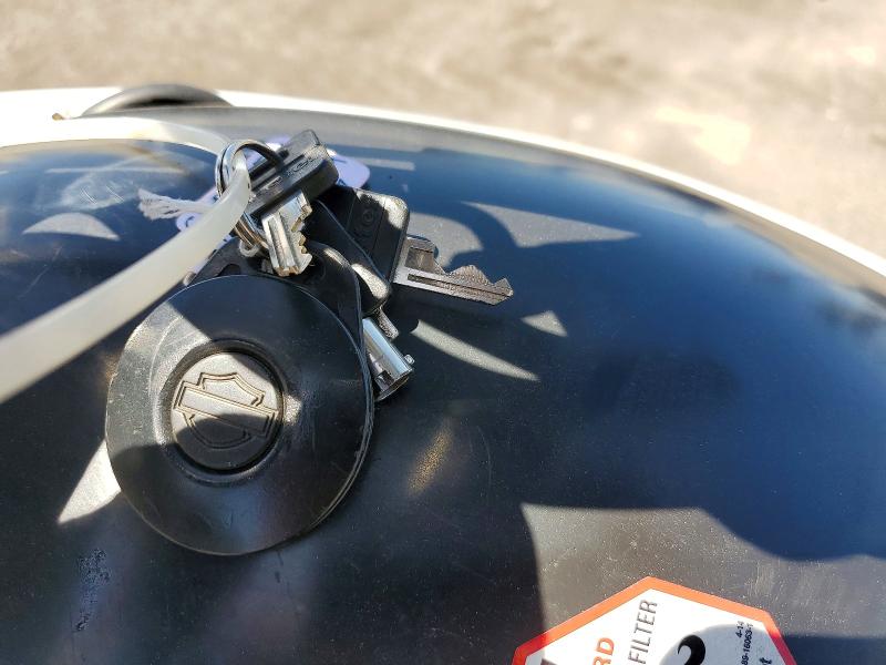2003 Harley-davidson Vrsca მანქანა იყიდება აუქციონზე, vin: 1HD1HAZ413K850414, აუქციონის ნომერი: 48997996