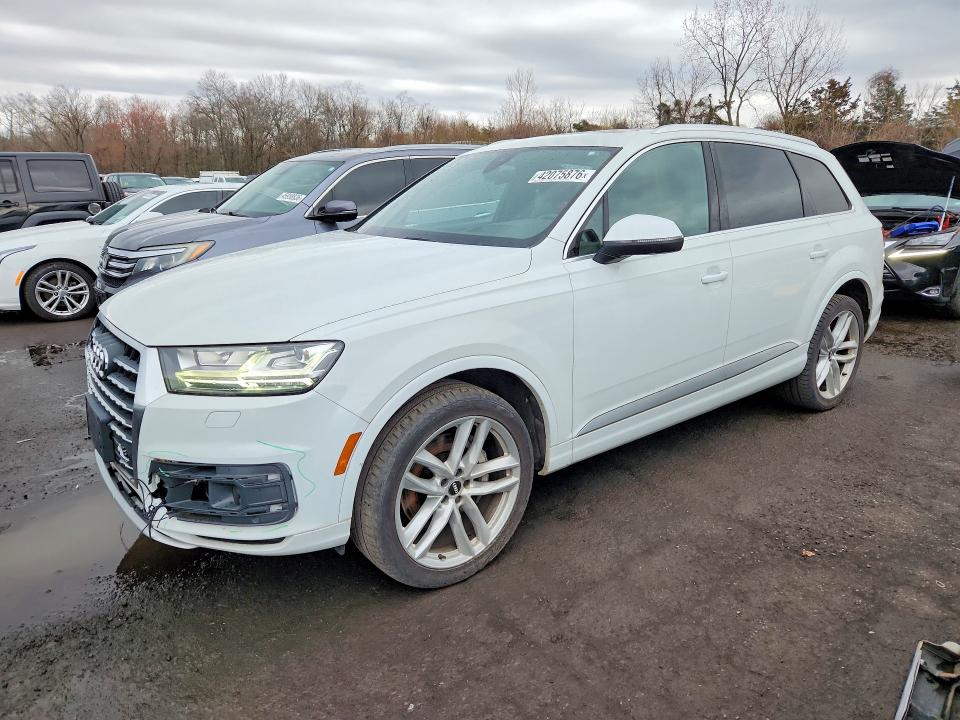Продаж на аукціоні авто 2017 Audi Q7, vin: WA1VAAF73HD038219, номер лоту: 42075876