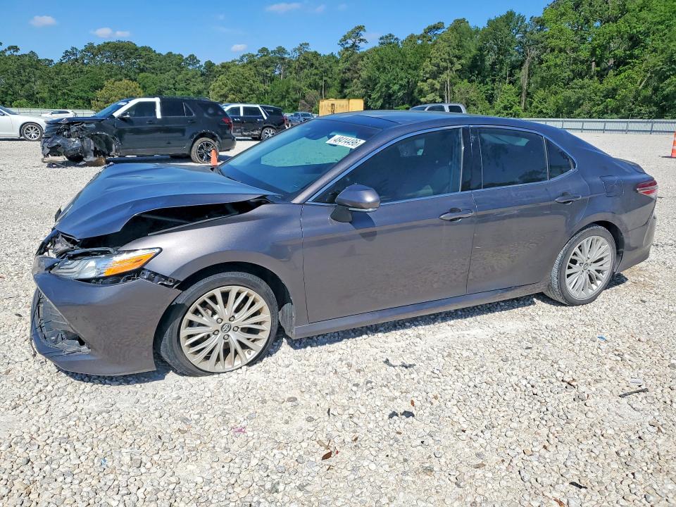 Продаж на аукціоні авто 2018 Toyota Camry, vin: 4T1B11HK4JU125803, номер лоту: 48414496