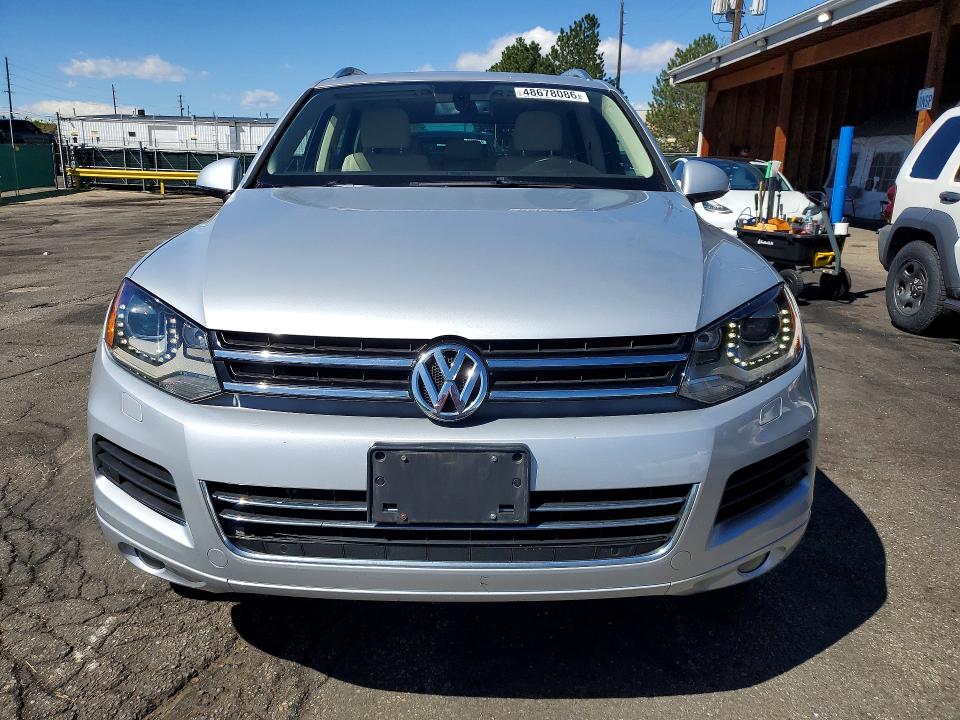 Продажа на аукционе авто 2011 Volkswagen Touareg, vin: WVGFF9BP3BD004929, номер лота: 48678086