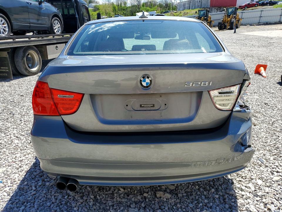48961446 :رقم المزاد ، WBAPK5C51BF123588 vin ، 2011 Bmw 328 مزاد بيع