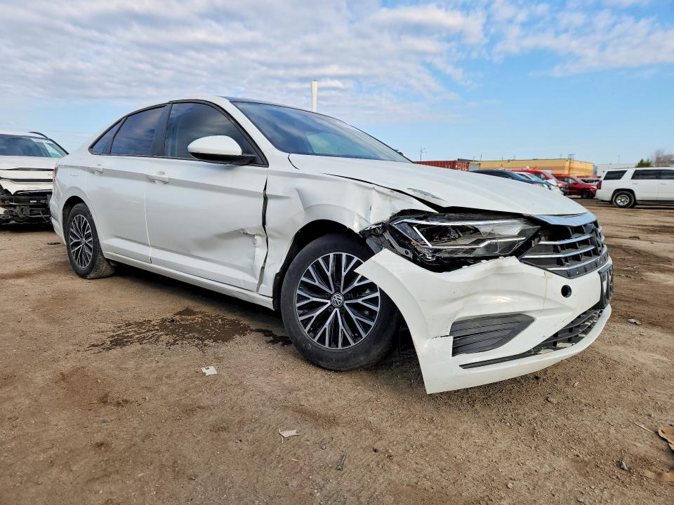 2021 Volkswagen Jetta Highline 1.4 Tsi 4dr მანქანა იყიდება აუქციონზე, vin: 3VWE57BU5MM062381, აუქციონის ნომერი: 49607806