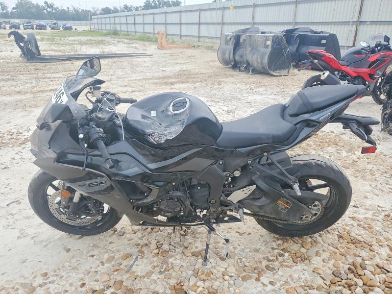 51628246 :رقم المزاد ، JKBZXJK19TA014532 vin ، 2026 Kawasaki Zx636 مزاد بيع
