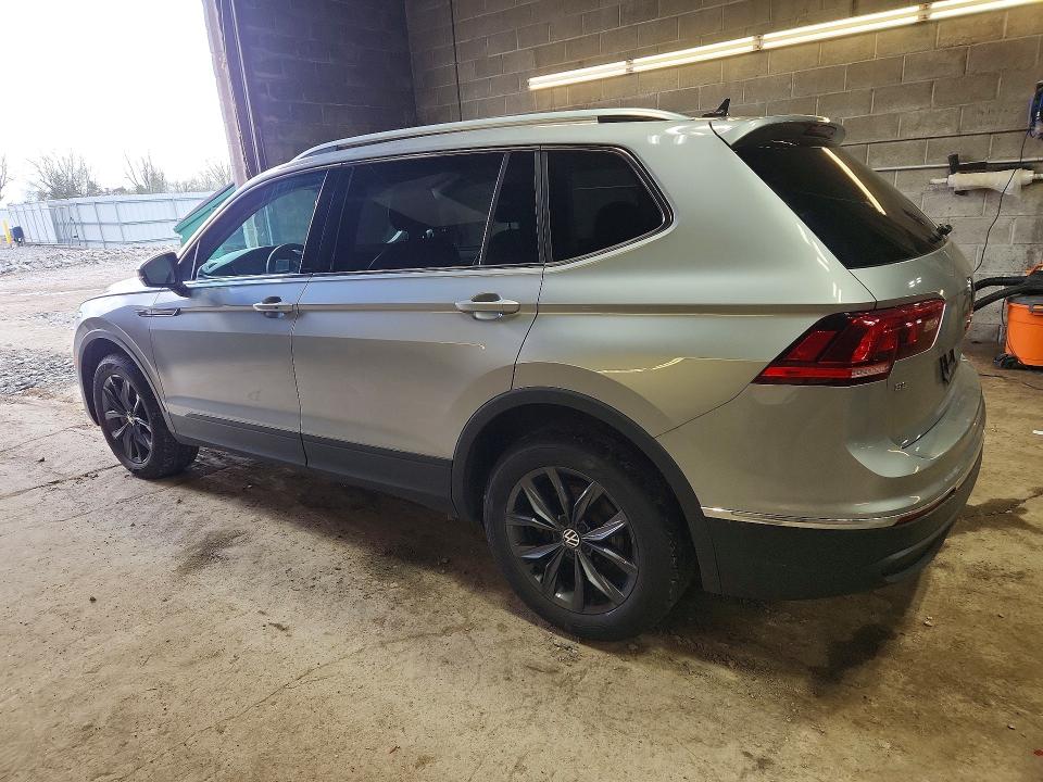 Продажа на аукционе авто 2022 Volkswagen Tiguan, vin: 3VV2B7AX8NM022809, номер лота: 49416136