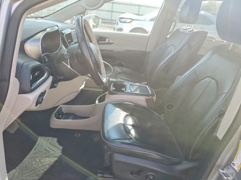 50430666 :رقم المزاد ، 2C4RC1GG4JR311431 vin ، 2018 Chrysler Pacifica مزاد بيع